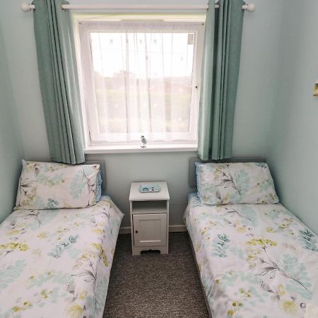 Vila Number 6 Oxwich Leisure Park Swansea Exteriér fotografie